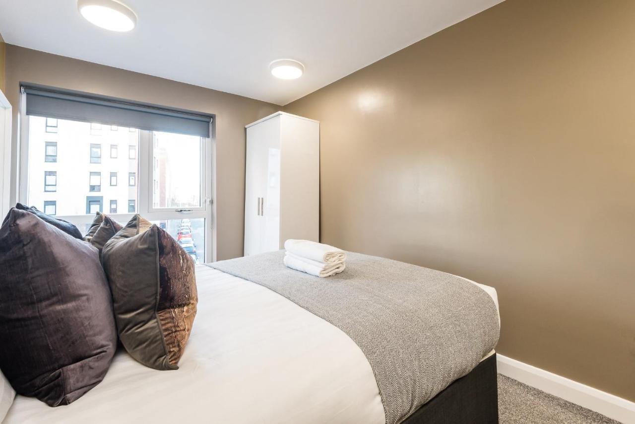 Host Apartments - Spacious 3 Bed Apartment With 3 Ensuites Liverpool Exteriör bild